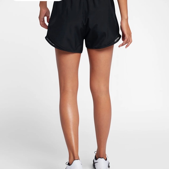 Nike Shorts l Size S - Picture 5 of 5